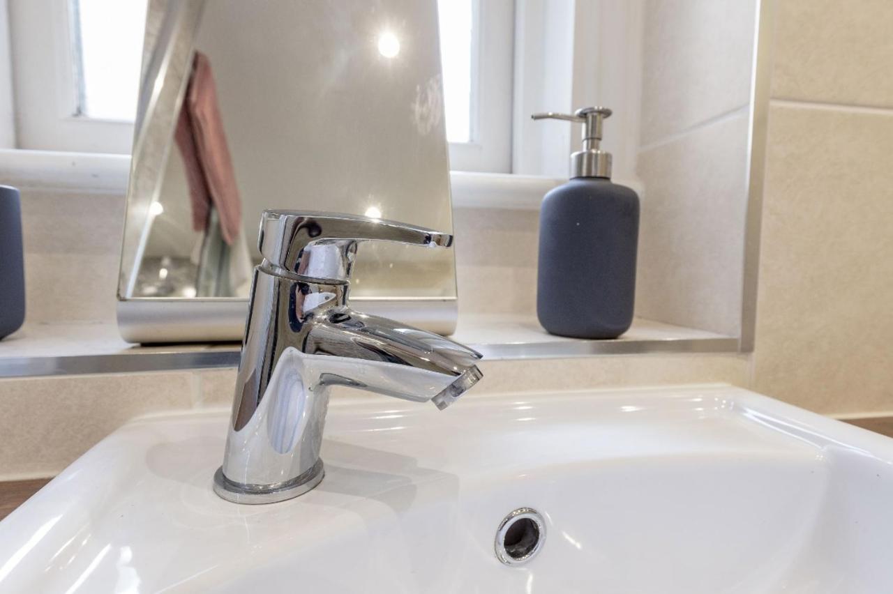 Stunning 1 Bed At Holyrood Palace & Arthurs Seat EDI Eksteriør bilde
